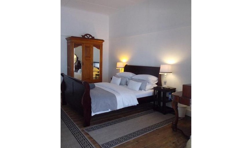 Double Room 1: Double Rooms - Bedroom with a double bed