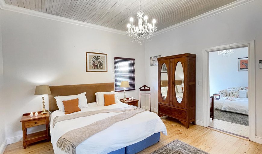 Manor Family Rooms: Manor Family Rooms