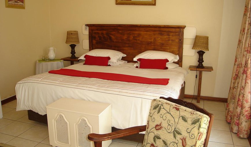 Executive Room: Executive Room - Bedroom with a king size bed