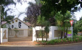 Sekelbos Guest House image