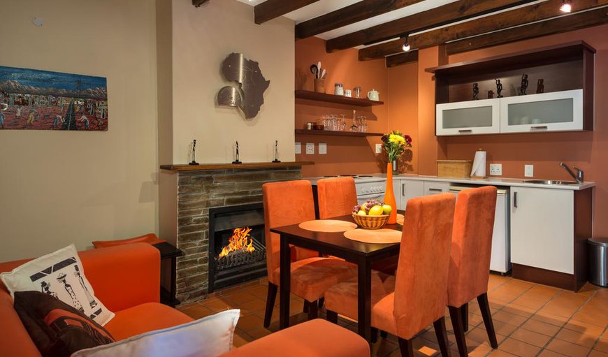 Cottage #5 Luxury: Dining area- Cottage 5