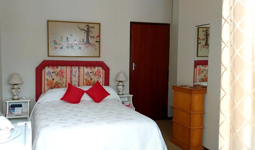 Standard Room: No 3 Standard Room en suite sleeping 2