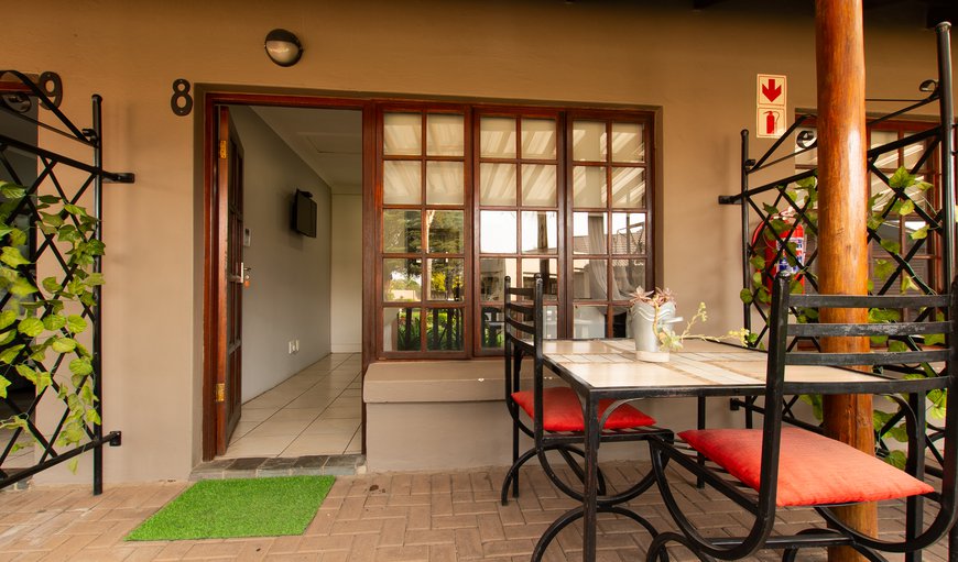 Triple Room: Outside seating area