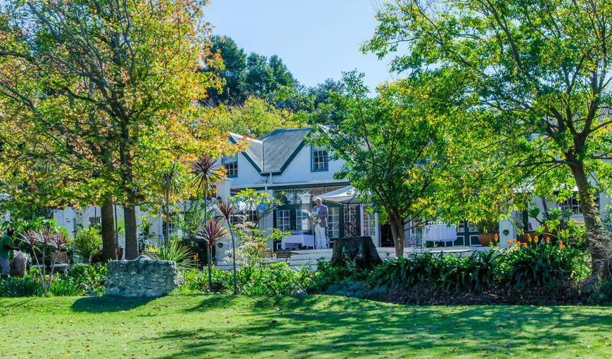 Exterior- Le Manoir De Brendel Estate