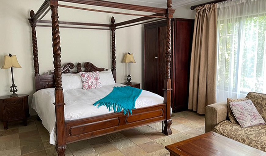 King room four poster bed with luxury linen in Irene, Centurion, Gauteng, South Africa