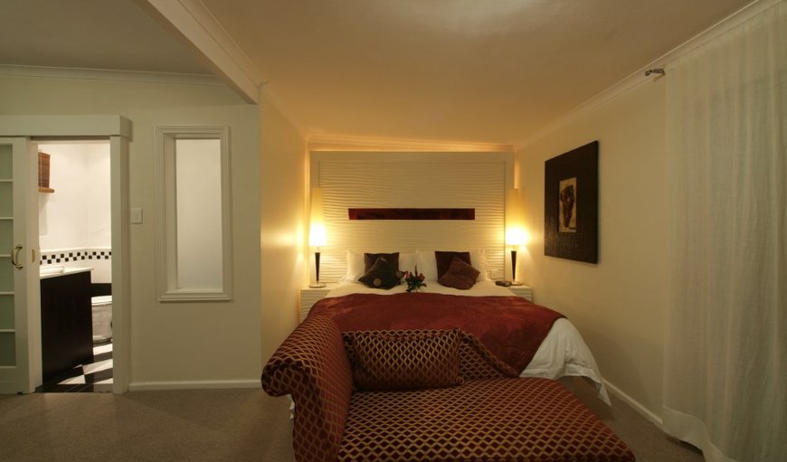 Standard Double Room: Standard Double Room - Bedroom