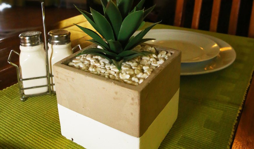 Studio Unit: Decorative detail