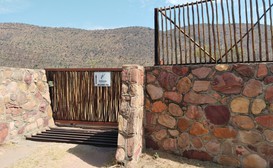 Shondoro Mountain Retreat image