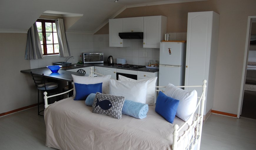 SELF CATERING FLAT: Room 4 Kitchen/Lounge