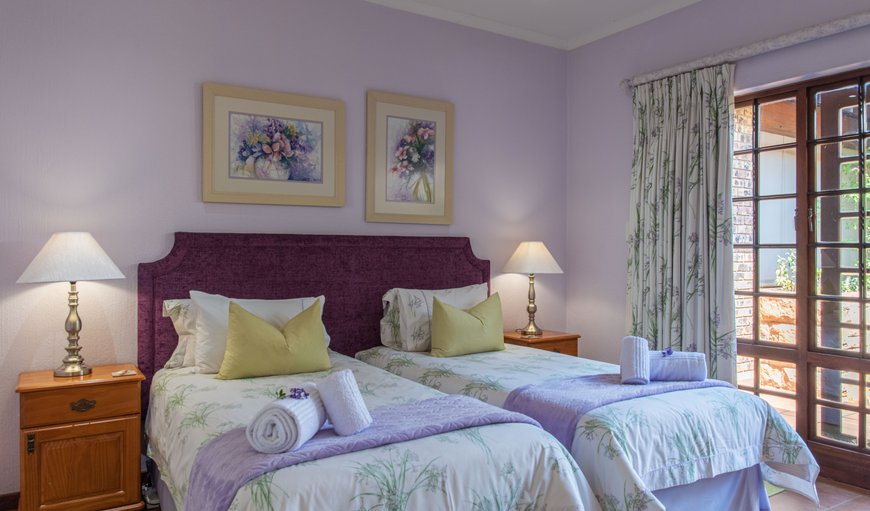 Lavender Luxury Suite photo 18