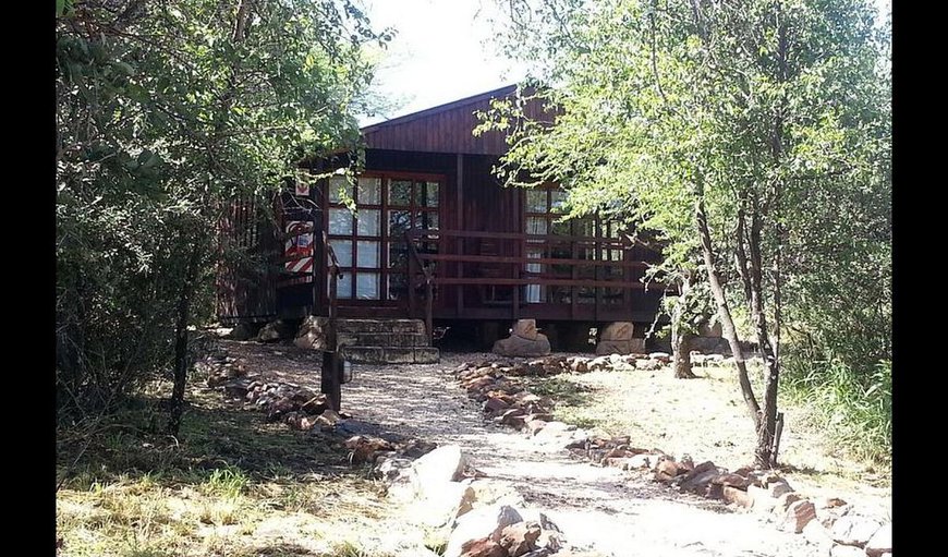 Bush Camp: Bush Camp wooden en-suite log cabins