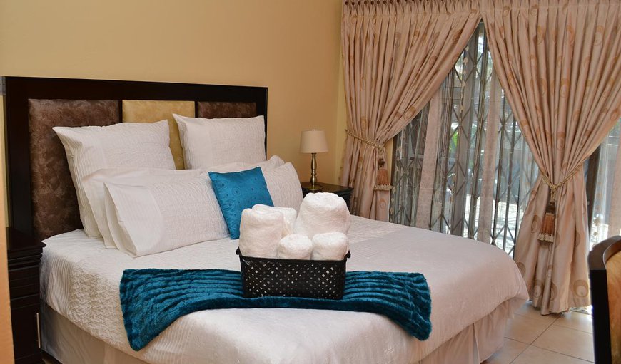 Luxury Double Rooms: Each en-suite bedroom contains a TV with DSTV, a working desk and tea/coffee making facilities.