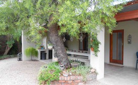 Pane Vivente - Garden Cottage image