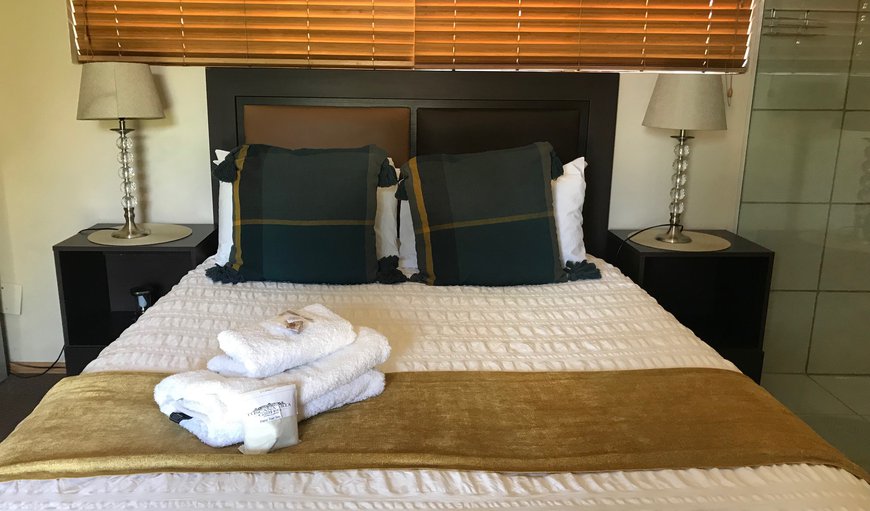 Double deluxe: Bedroom with a double bed