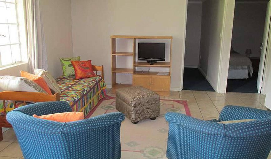 Oak Tree Cottage: Oak Tree Cottage - Lounge