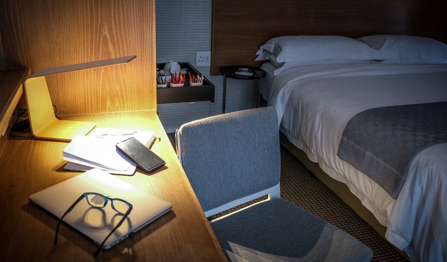 Standard room 2: Thoughtful amenities for business travellers