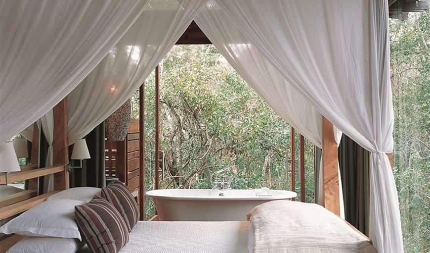 LaZuli Bush Lodge: Two suites have king size beds