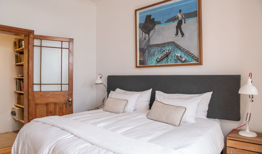 Basic Standard Room - The room offers a king size bed with a flat screen TV, safe, hairdryer and an en-suite bathroom. Basic Standard Room - The room offers a king size bed with a flat screen TV, safe, hairdryer and an en-suite bathroom.