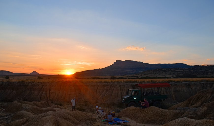 The sunset donga drive.
The 4x4 Unimog vehicle takes us through Golden Fields and down into the donga for a picnic in the warm dusk light. The sunset donga drive.
The 4x4 Unimog vehicle takes us through Golden Fields and down into the donga for a picnic in the warm dusk light.