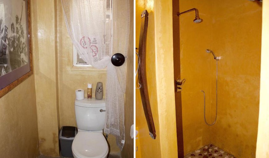 Luxury Room En Suite Sleeping 3 pax: Bathroom with a shower