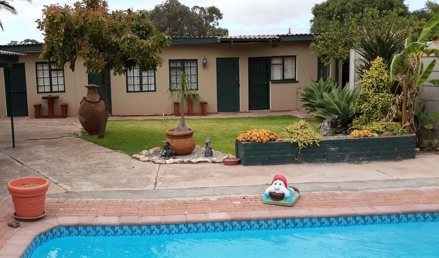 Welcome to Nina"s Guesthouse in Vredenburg, Western Cape, South Africa