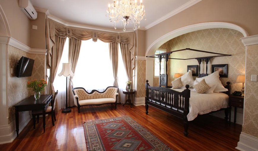 The Presidential Suite: The Presidential Suite -  Bedroom