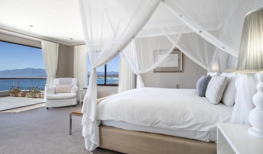 Ocean Suite: The Ocean Suite is stylish and luxurious, with original South African art and every modern comfort.