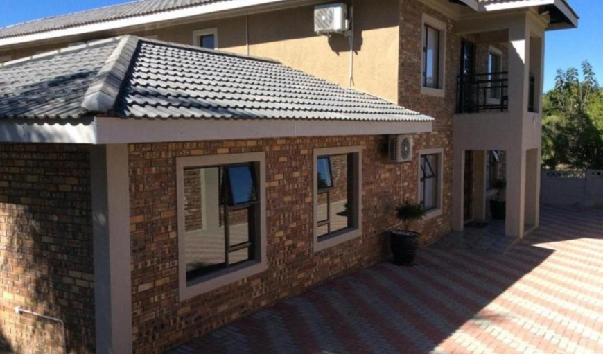 Welcome to La Bronze Boutique Hotel in Schuinshoogte, Newcastle, KwaZulu-Natal, South Africa