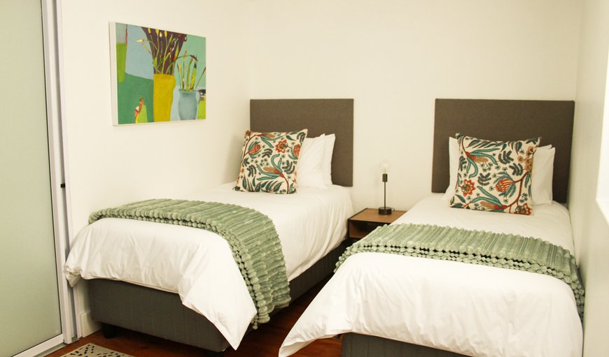Twin Room: Room 3
Twin beds with en-suit shower