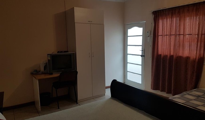 Standard Double Room: Standard Double Room