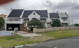 Walkerbay Accommodation image