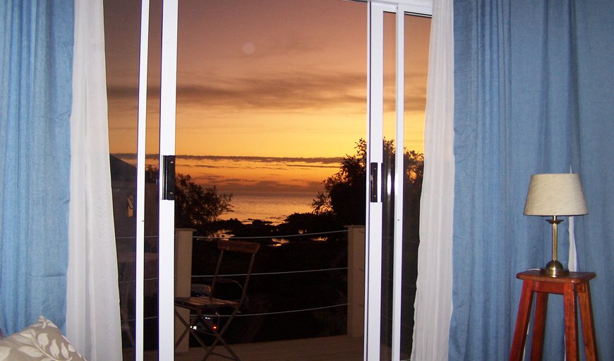 Jaloers Nes - Beach Cottage 2 Sleeper: Nes Sunrise/Sunset