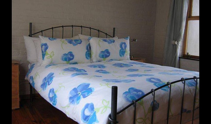 Self-catering Cottage: Main Bedroom with Double Bed
