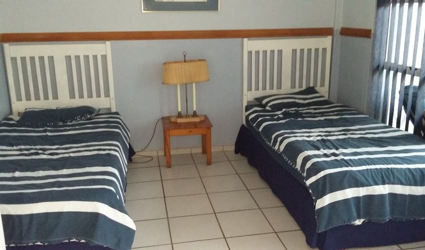 Uvongo Square: Bedroom