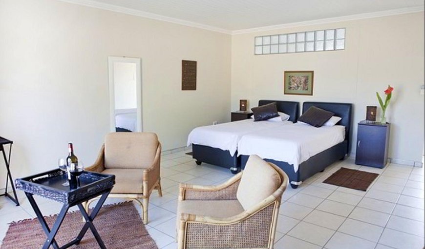 Luxury Room with Waterhole View: Twin/Double Rooms