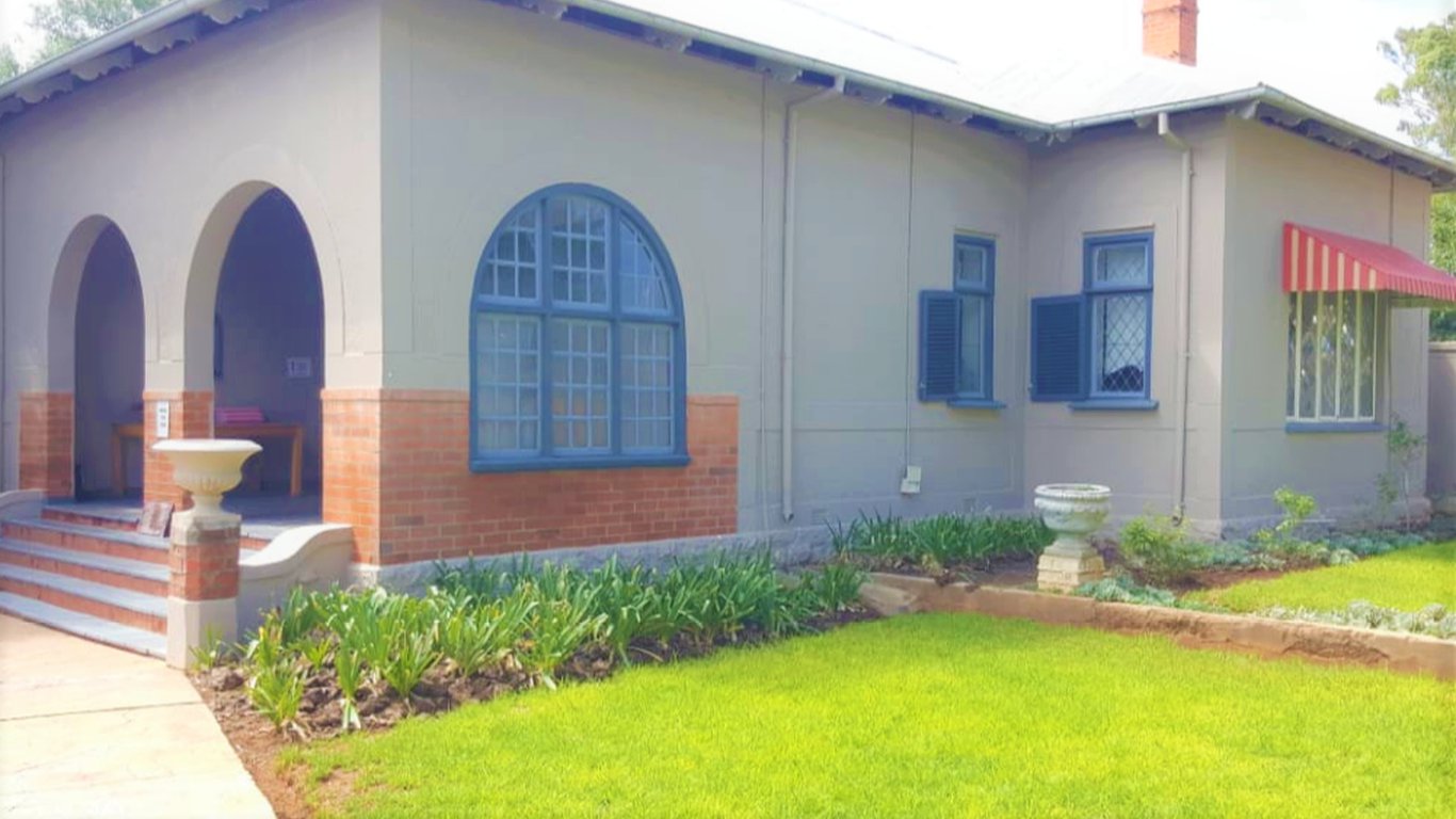 Da Capo Guesthouse Boshof In Boshoff Best Price Guaranteed Images, Photos, Reviews