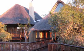 Matingwe Lodge and Private Game Reserve image