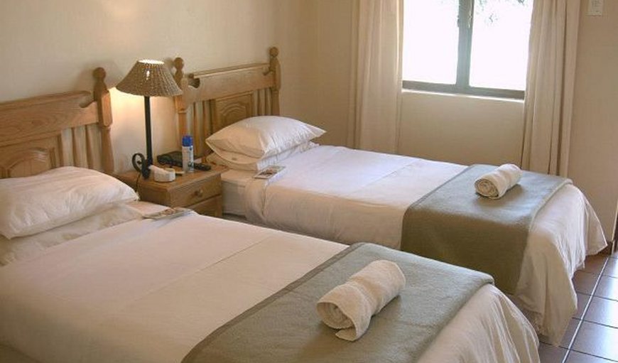 Deluxe Room: Either 2 Single Beds or 1 king bed
