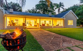 Blue Mountain Boutique Retreat image