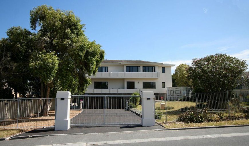 Welcome to Cape Dawn Guest House in Parow, Cape Town, Western Cape, South Africa