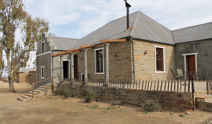 Old Farmhouse: Old Farm house