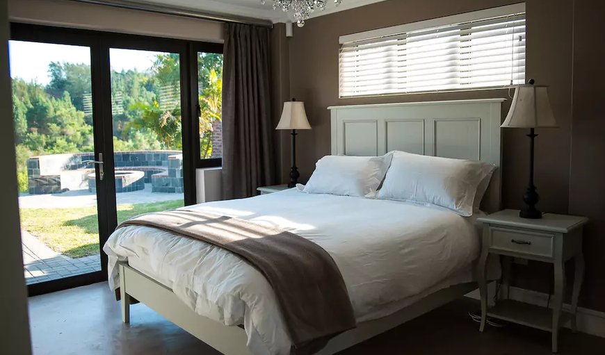 Holiday Home: Bedrooms