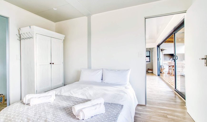 The Container House: Bedroom