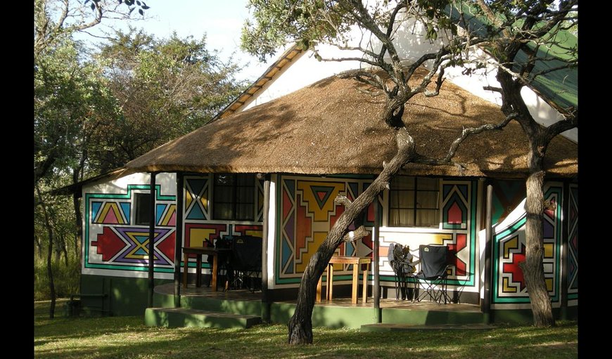 Chalets: Chalets with a patio.