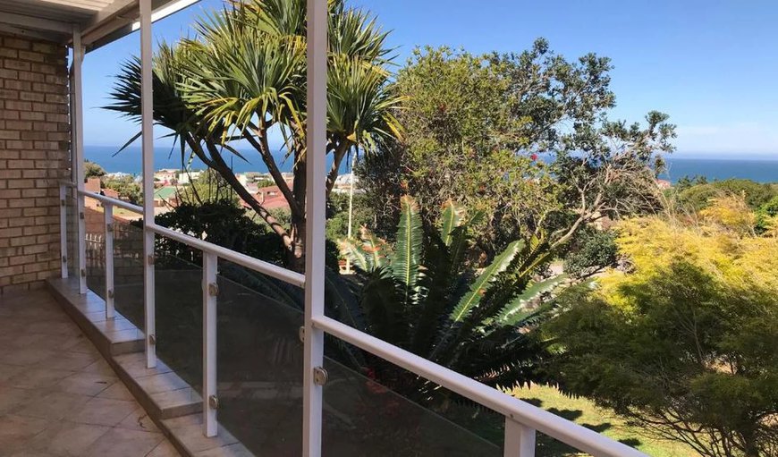 Welcome to Sandy Bottoms in Wavecrest, Jeffreys Bay, Eastern Cape, South Africa