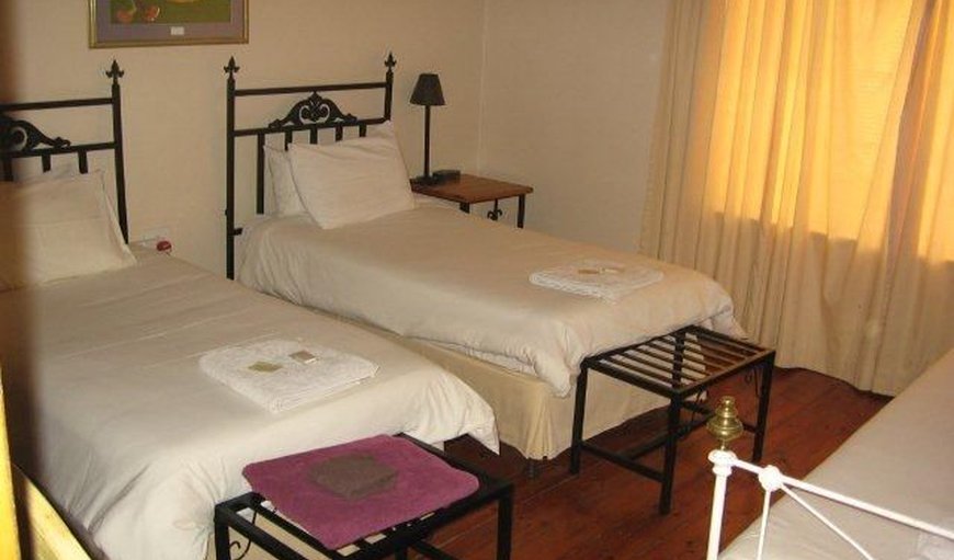 Rooms 2: Room 2, Two single bed