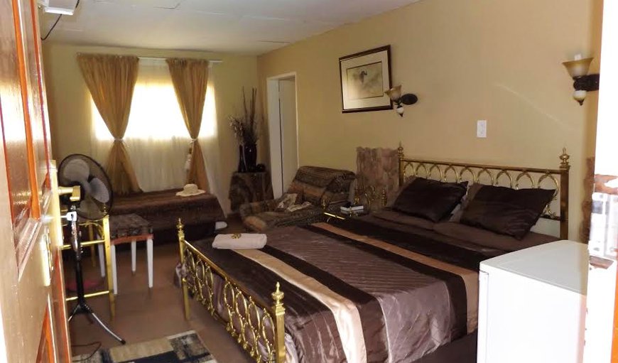 Family Suite: Family Suite - This room is furnished with a double bed and 1 single bed
