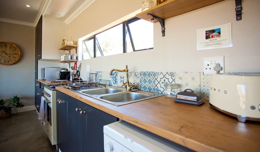 FamTin is fully self-catering, with high end appliances and finishes. Our equipped kitchen includes coffee plunger and dishwasher FamTin is fully self-catering, with high end appliances and finishes. Our equipped kitchen includes coffee plunger and dishwasher