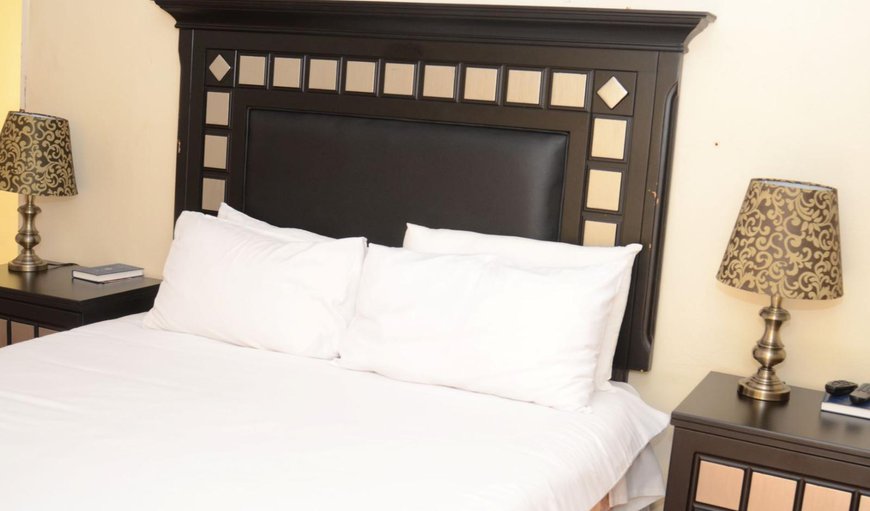Double Room With Shower only: Double Room With Shower only - Bedroom