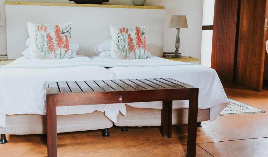 Twin / King interleading rooms: Bed